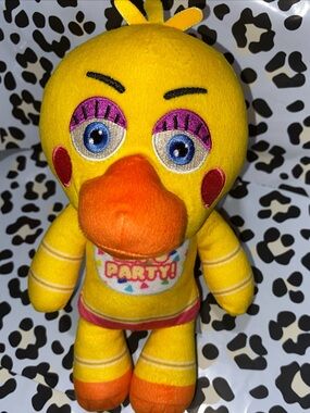 Five Nights at Freddy's Chica Cheerful Yellow Plush Party Duck Stuffed Animal